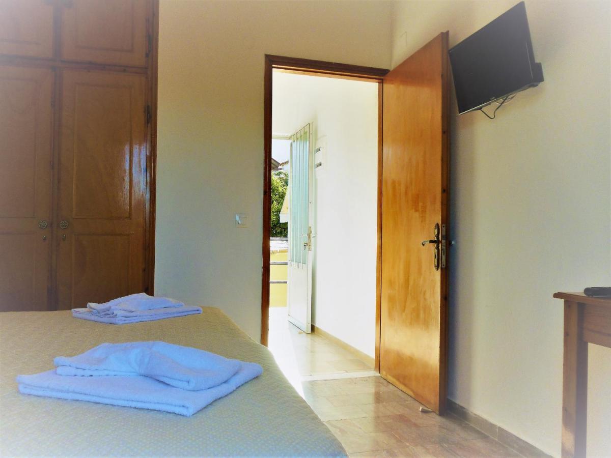 Giannis Apartment Агиос Георгиос Пагон Екстериор снимка